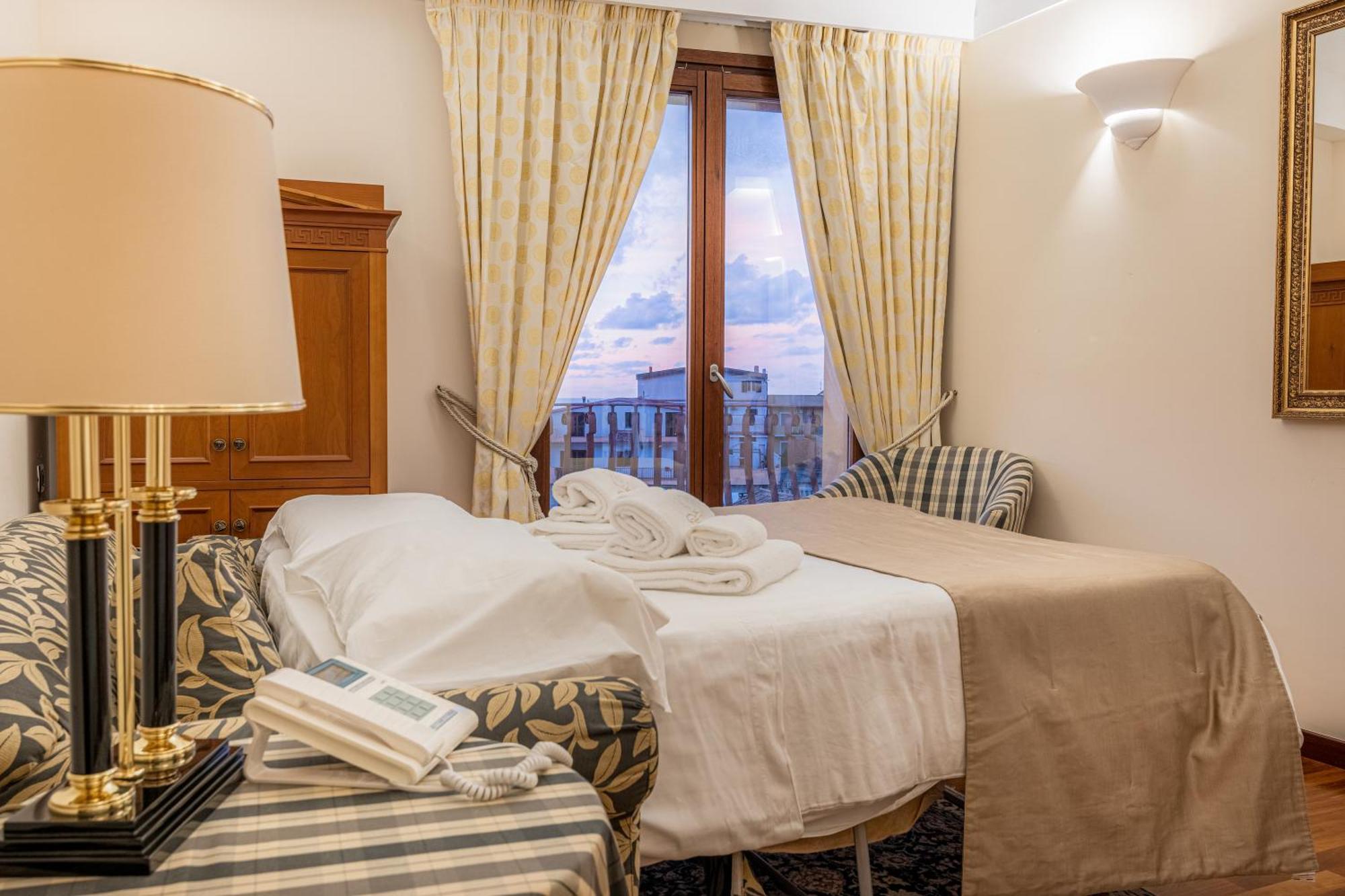 Hotel Cala Del Porto Вибо Валентия Марина Экстерьер фото