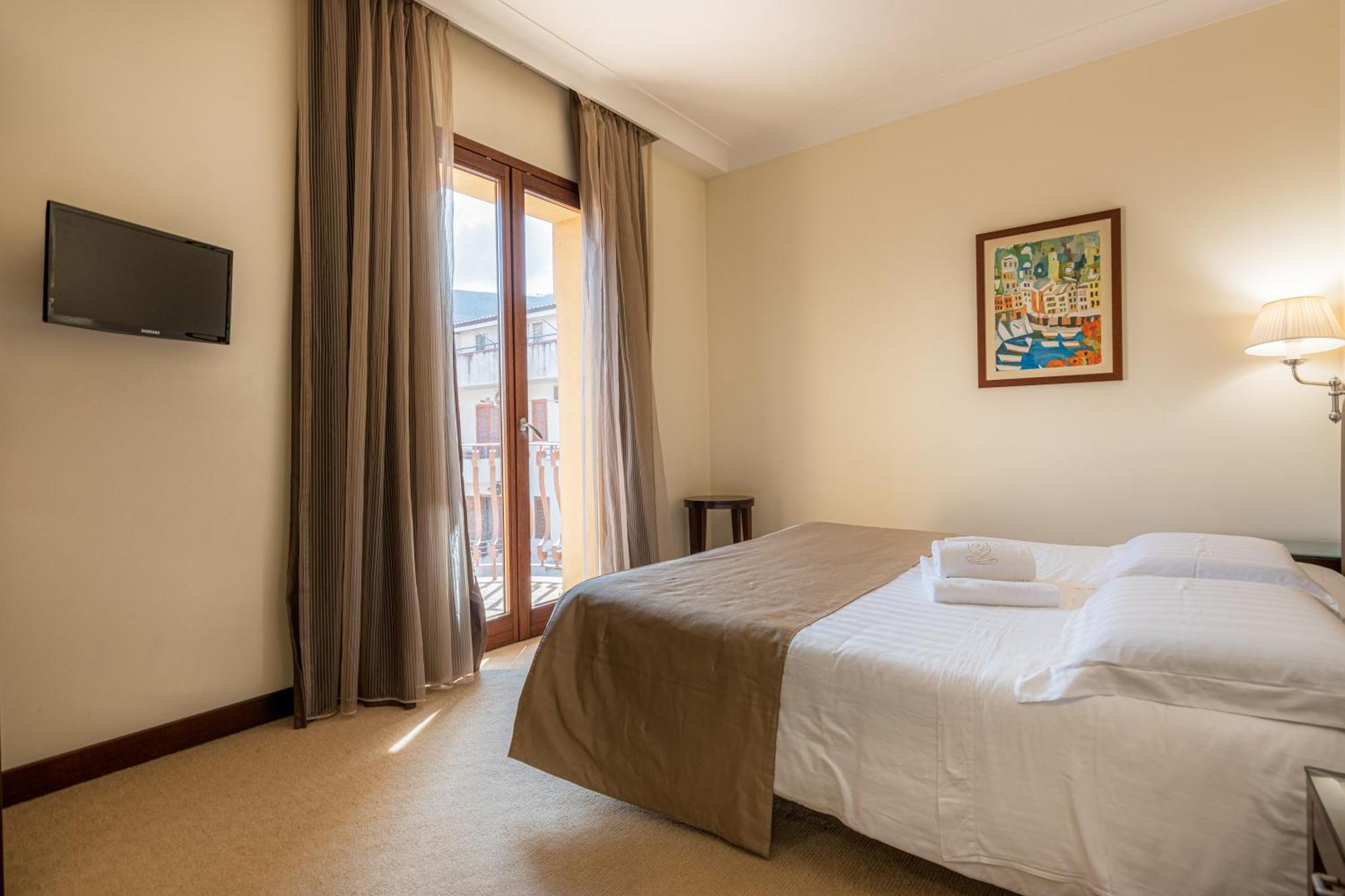 Hotel Cala Del Porto Вибо Валентия Марина Экстерьер фото