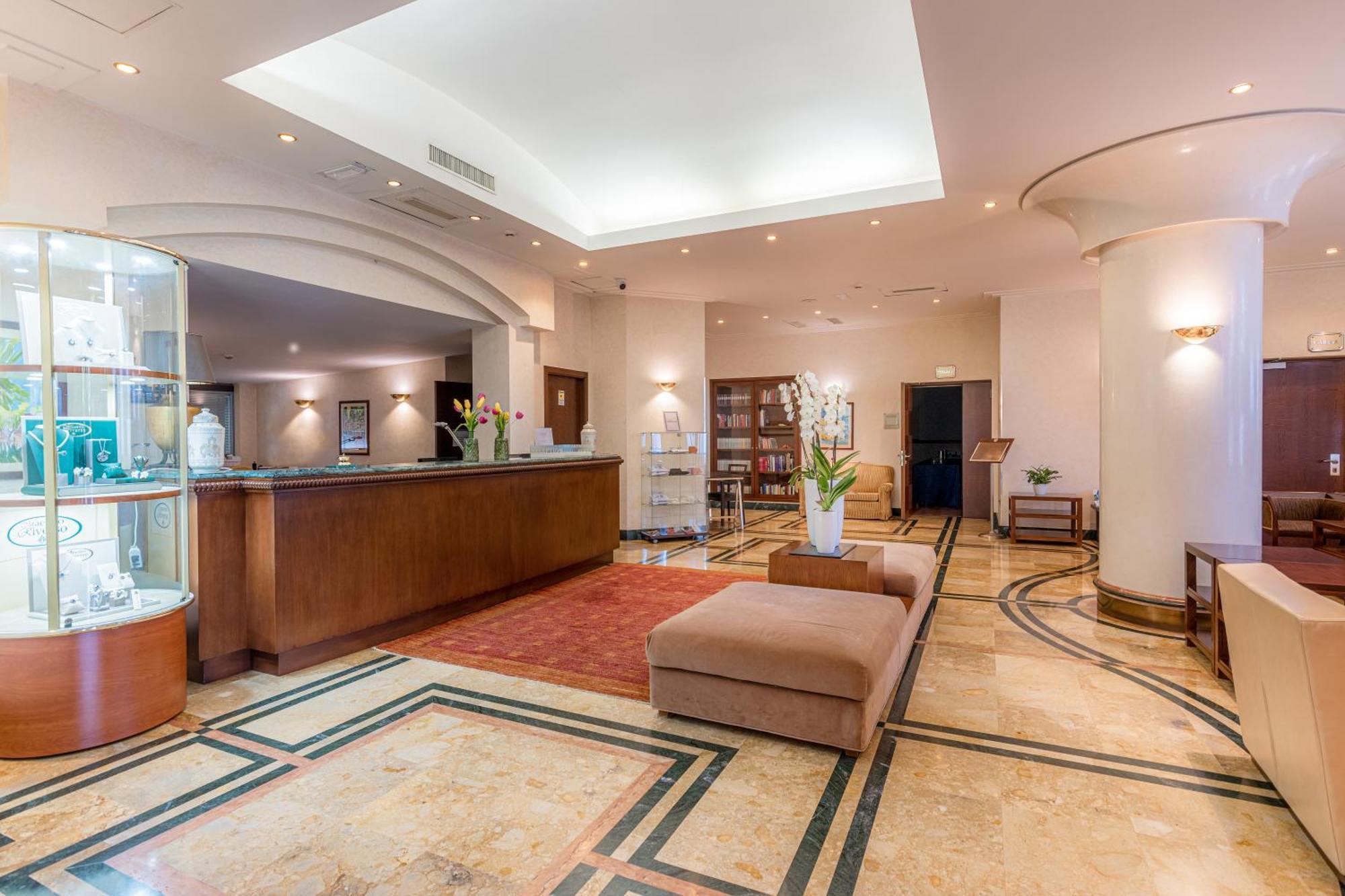 Hotel Cala Del Porto Вибо Валентия Марина Экстерьер фото