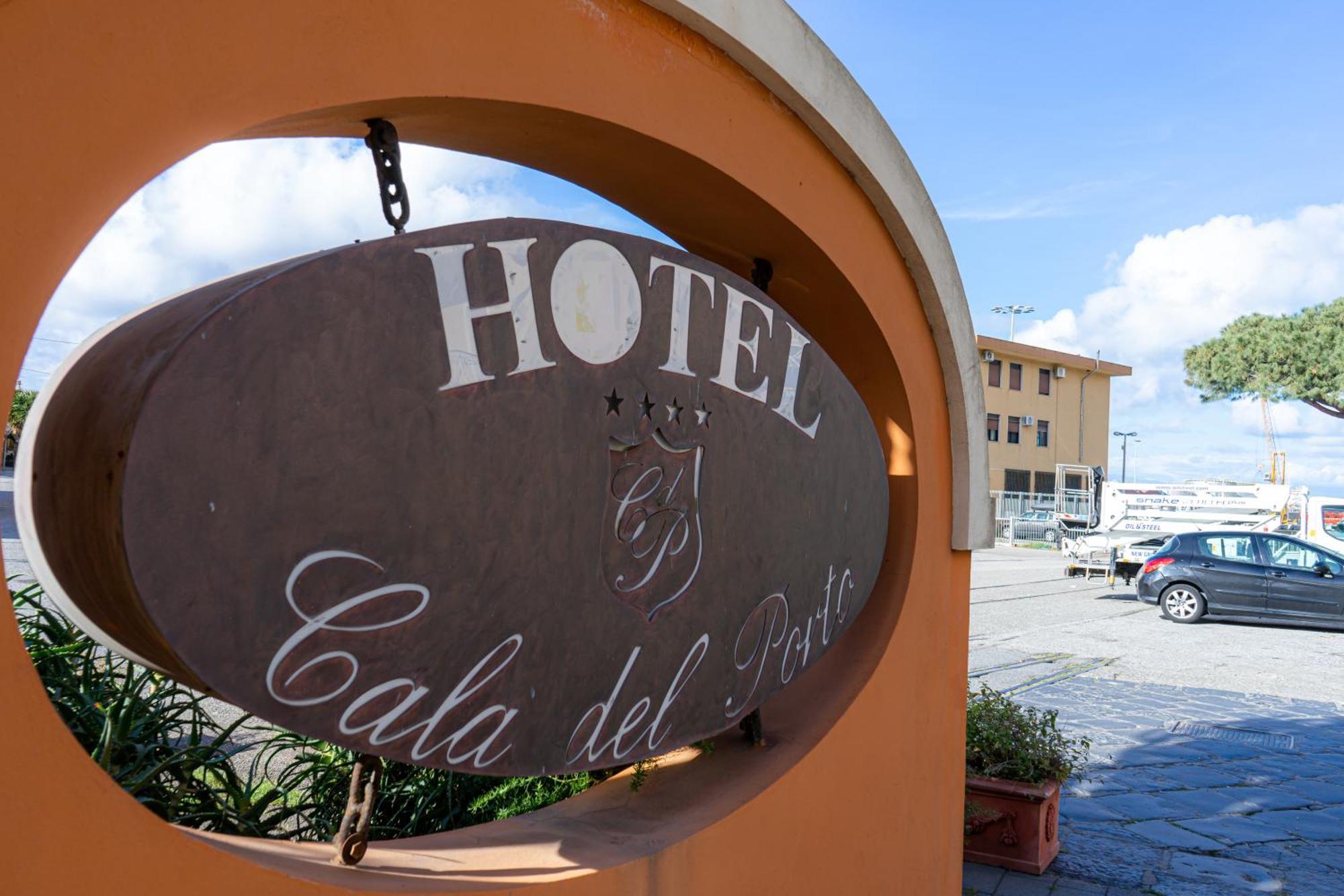 Hotel Cala Del Porto Вибо Валентия Марина Экстерьер фото